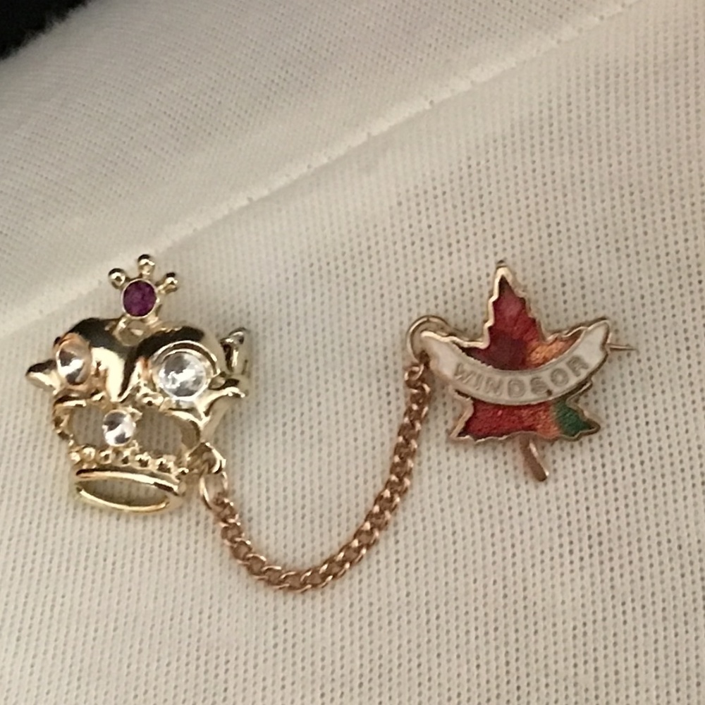 Crown with rhinestones and Windsor Maple Leaf Pin on gold tone chain